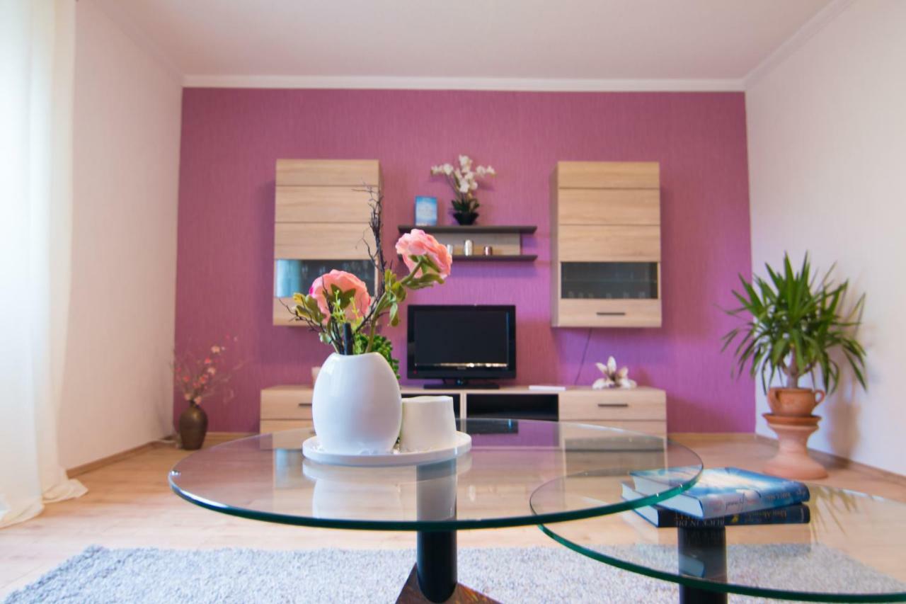 Ulrike Apartment *